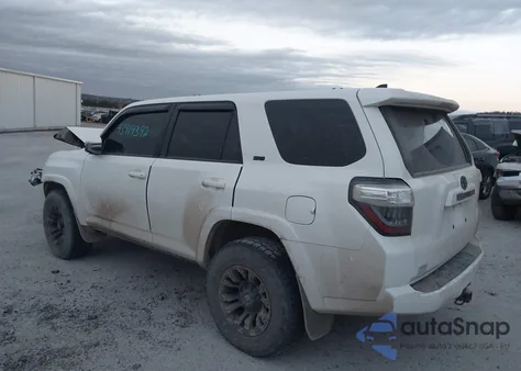 2017 Toyota 4Runner Sr5 Premium z USA, uszkodzony, nr VIN JTEBU5JR7H5447782